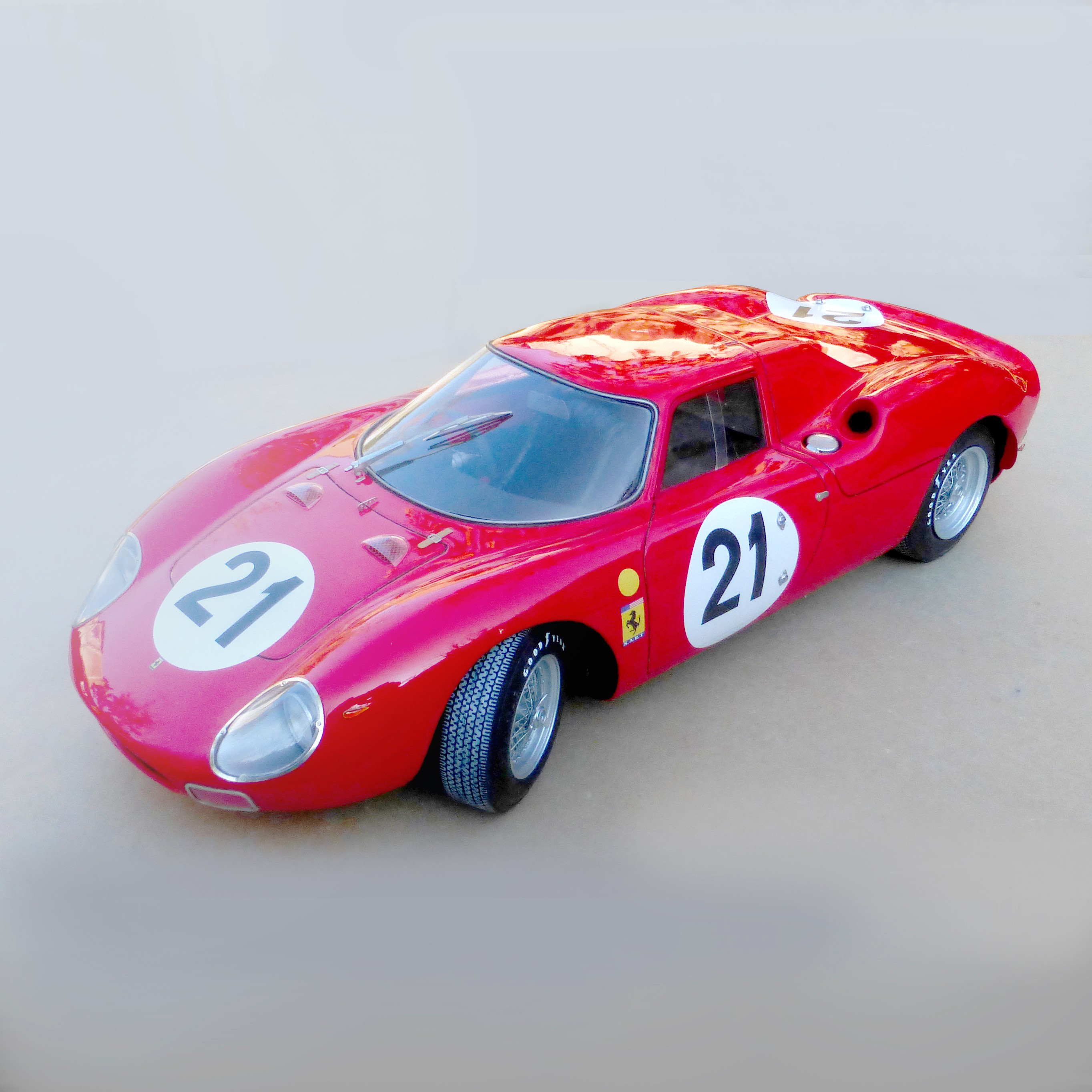Zo snel als een flits Vrijwel experimenteel Ferrari 250 LM Le Mans 1965 n°21 in 1/12 scale in kit & handbuilt
