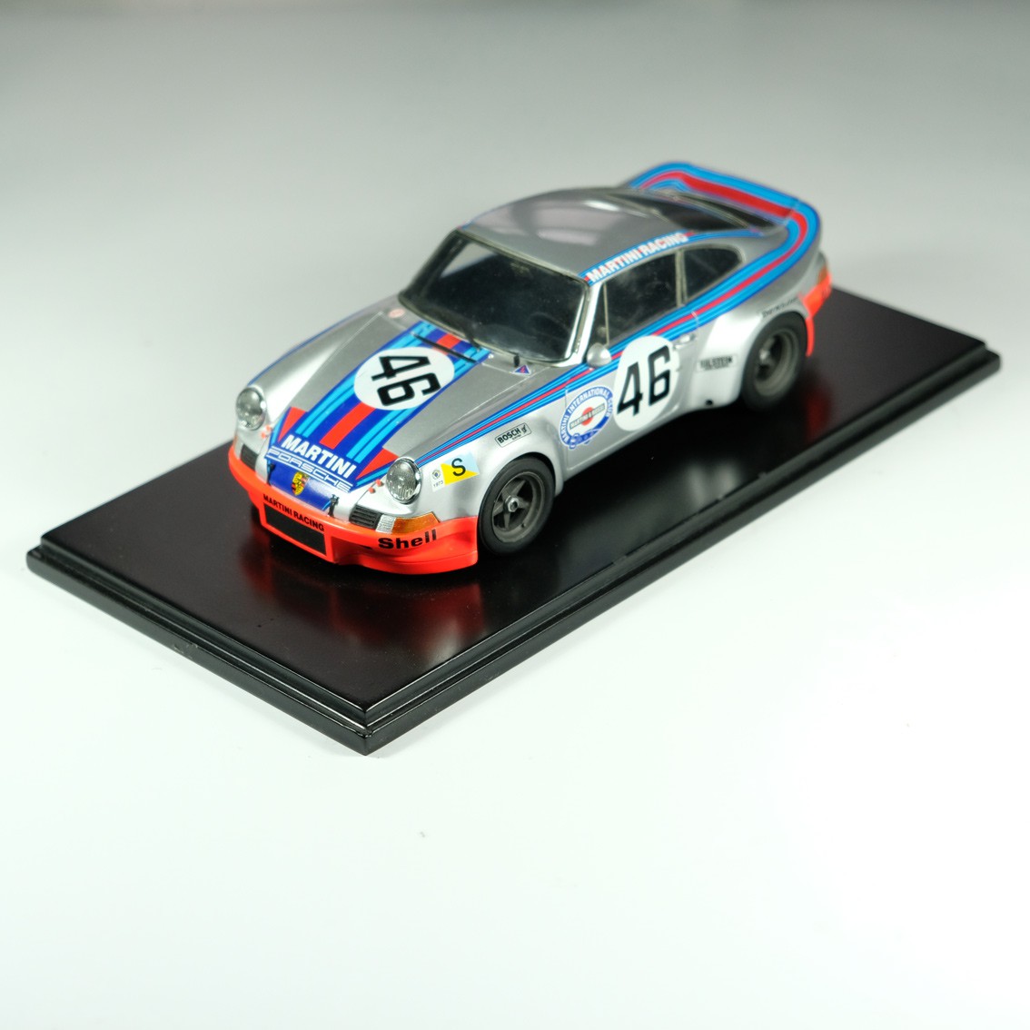 LE MANS miniatures Porsche Carrera RSR n°46