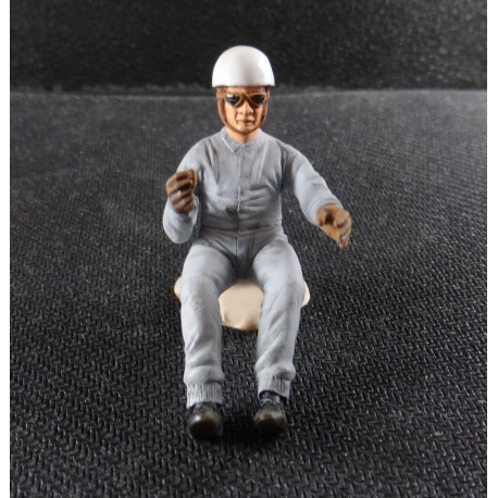 Figurine pilote année 50