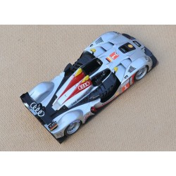 1:24 Audi R15 Le Mans 2009 kit maquette Profil 24