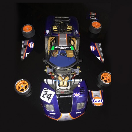 1/24 Mc Laren F1 GTR Gulf n°24 et 25 Le Mans 1995 model kit car Profil 24