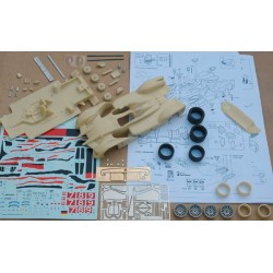 1/24 Audi R15 Plus Le Mans 2010 kit maquette Profil 24
