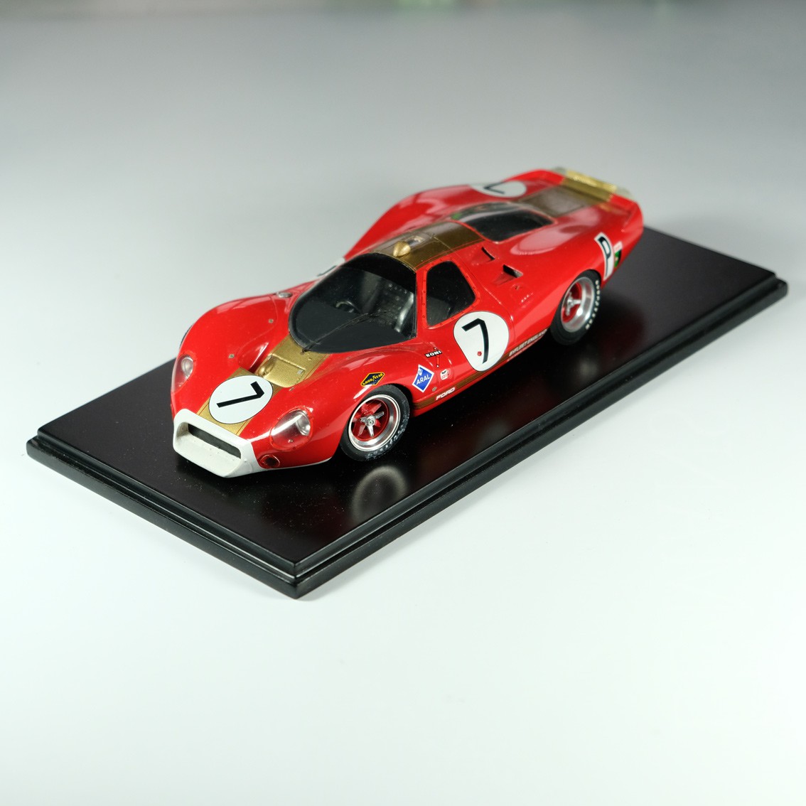 1:24 Ford P68 F3L Alan Mann 1000 km Nurburgring model kit car