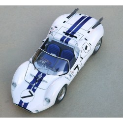 1:24 Maserati Tipo 63 Le Mans 1961 model kit car Profil 24