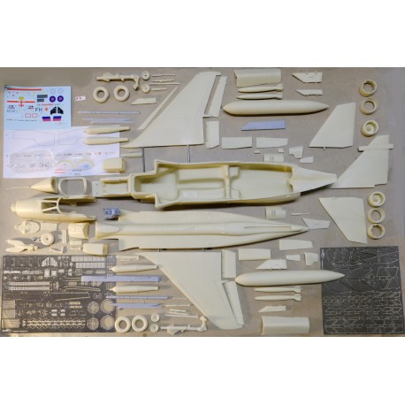 1/32 Sepecat Jaguar GR1/GR3 Great Britain Profil24 models