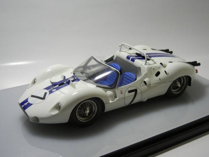 Maserati Tipo 63 Le Mans 1961 par Masayuki Yamada, Japon, Maquette 1/24 Profil 2