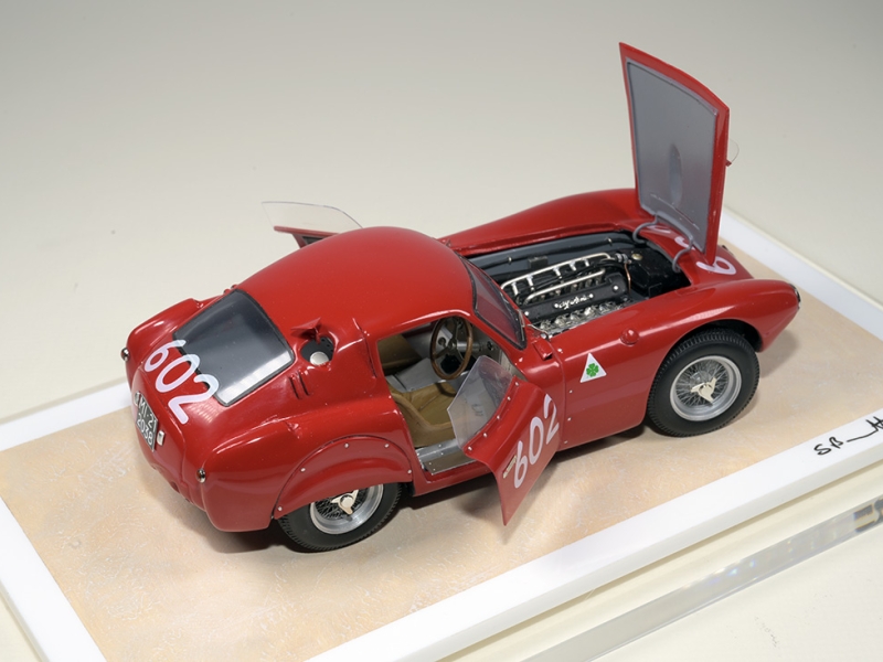 1/24 Alfa Romeo 6 C 3000 CM Mille Miglia 1953 par Steve Barnet, Royaume Uni, maq