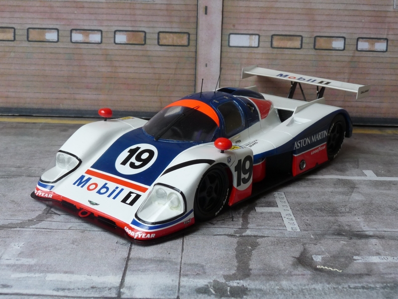 1/24 Aston AMR1 Le Mans 1989 montage Ralf Hiller,Allemagne, maquette Profil 24 m